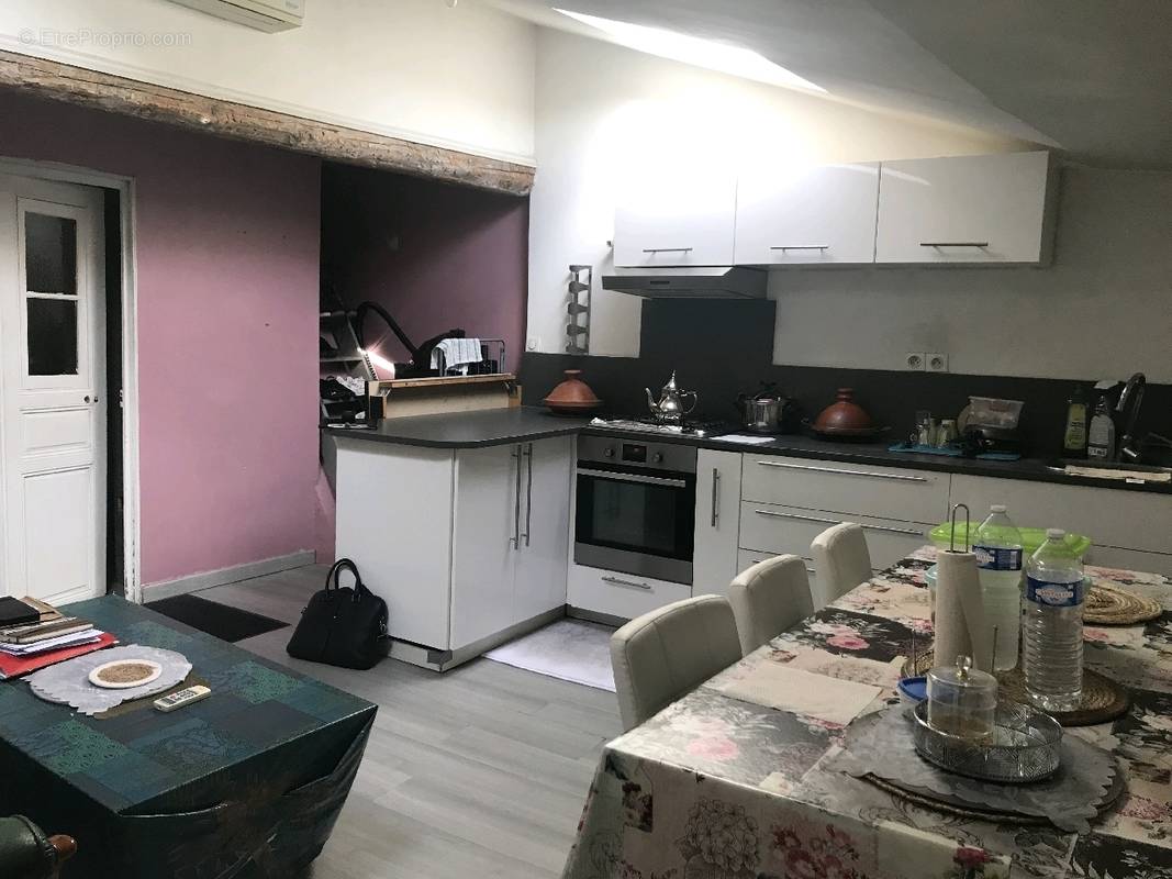 Appartement à CAMPS-LA-SOURCE