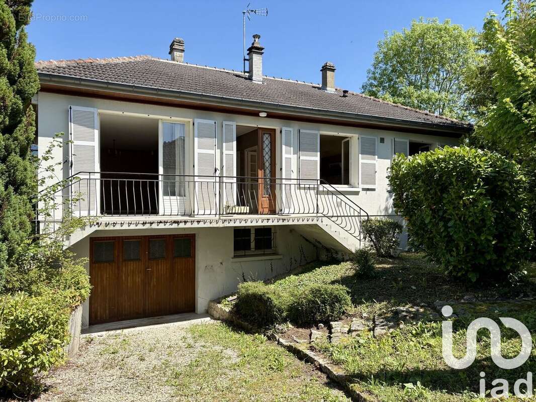 Photo 2 - Maison à PONT-SAINTE-MARIE