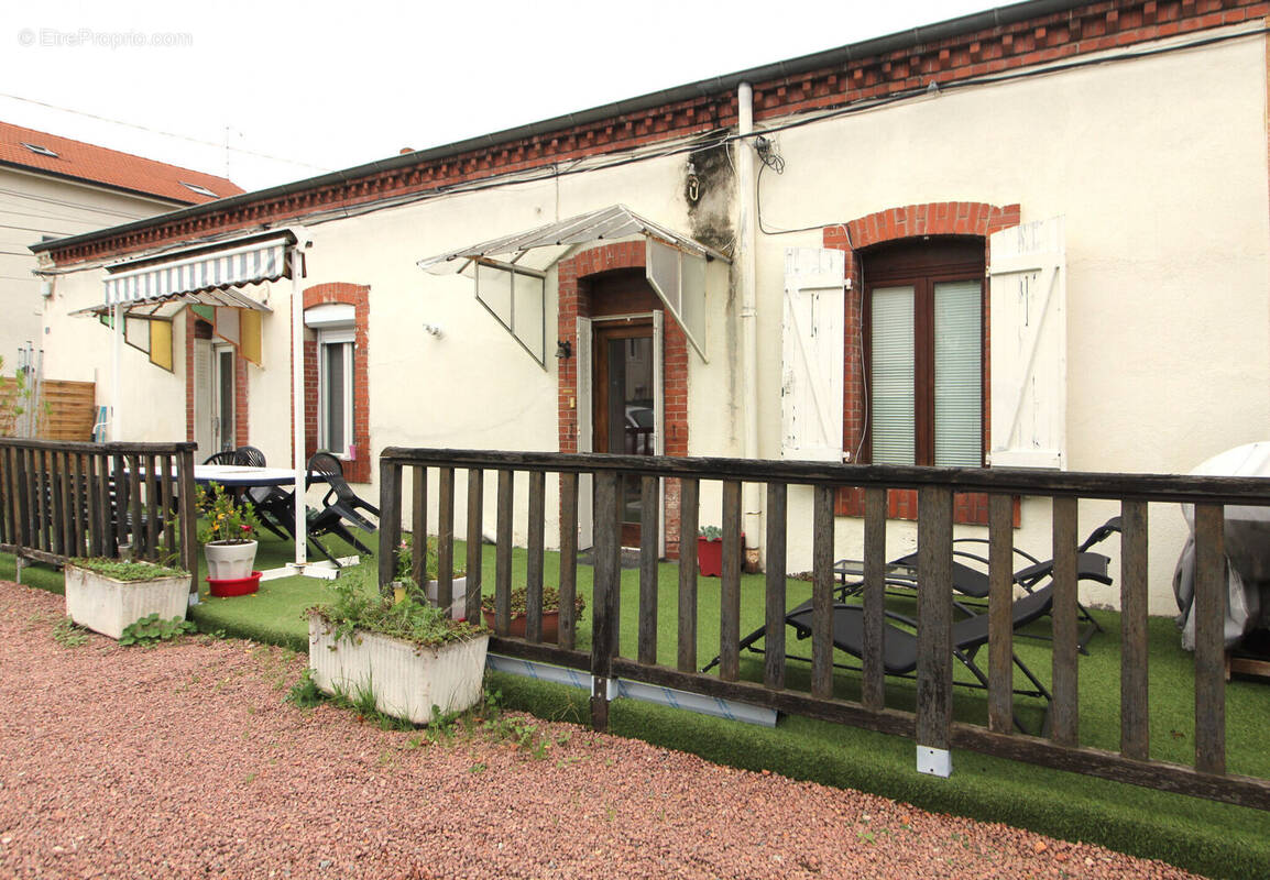 Photo 1 - Maison à ROANNE