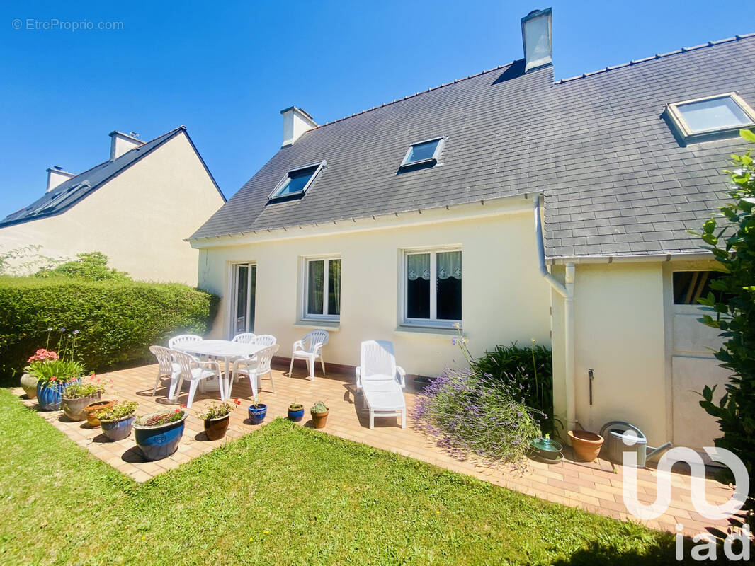 Photo 1 - Maison à LE RELECQ-KERHUON