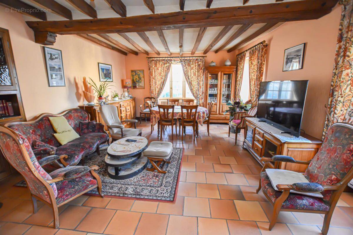 Maison à SABLE-SUR-SARTHE