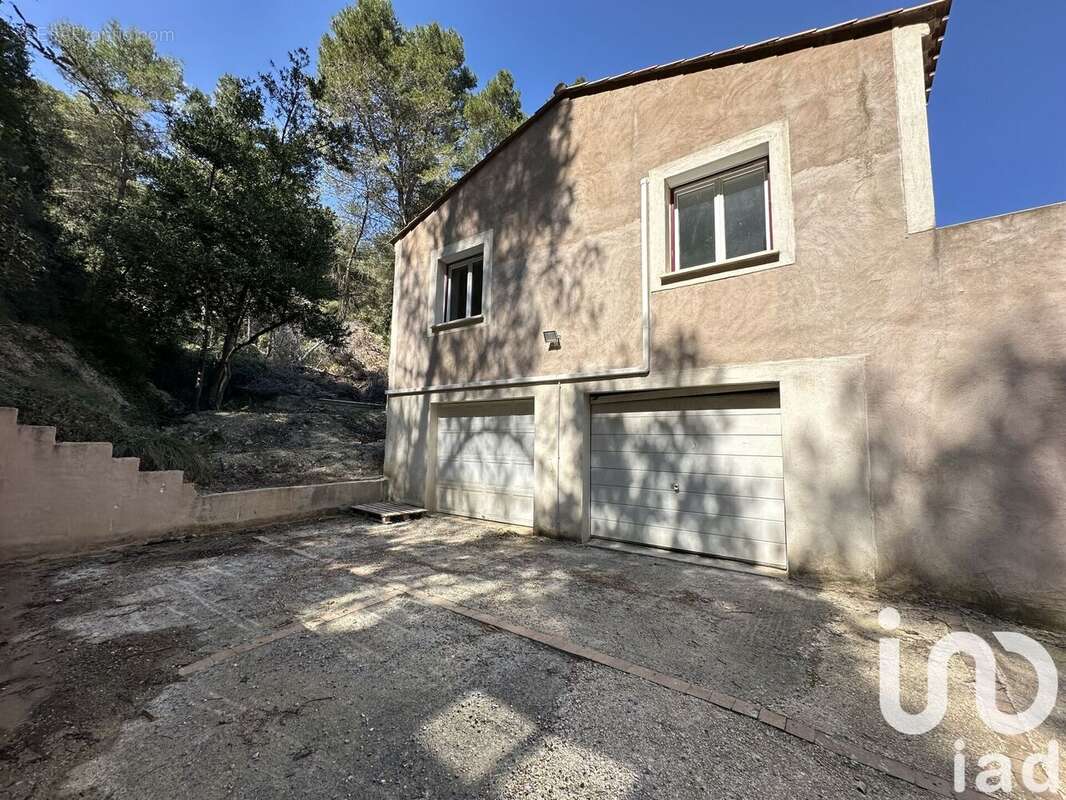 Photo 4 - Maison à CALVISSON