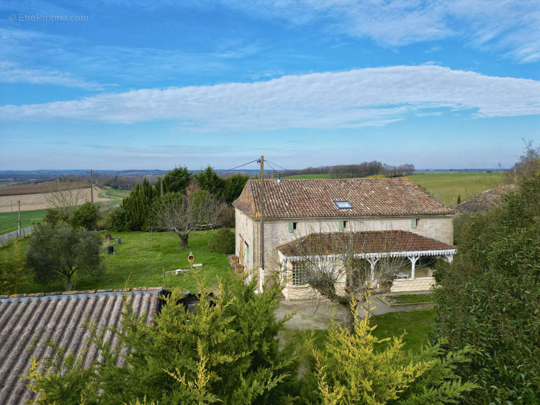 Maison à EYMET