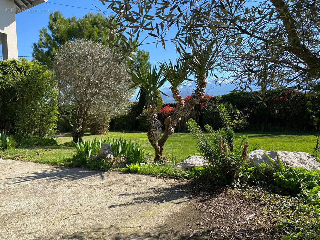 Maison à CLAIX