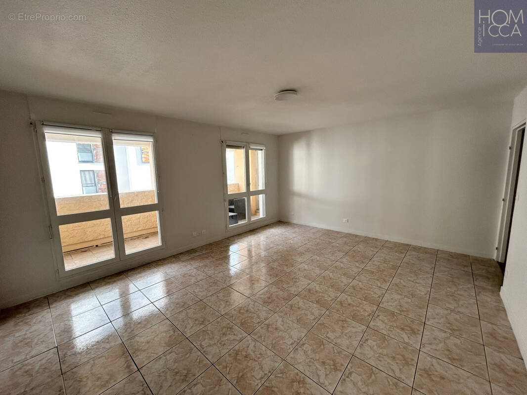 Appartement à LYON-9E