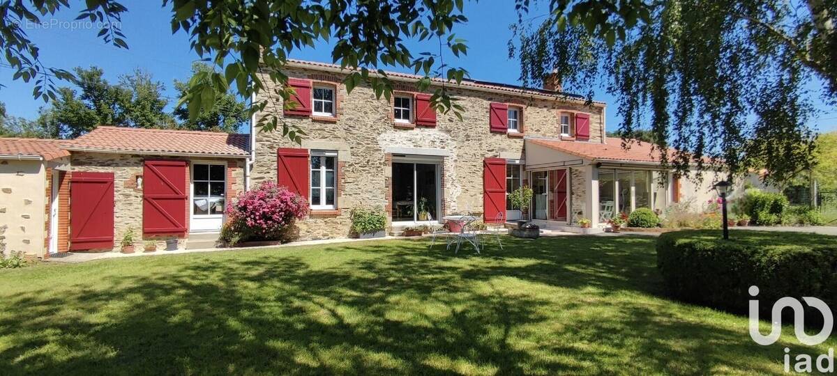 Photo 1 - Maison à SAINT-ANDRE-GOULE-D&#039;OIE