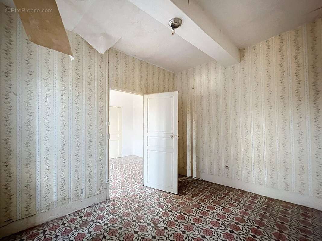 Maison à CESSENON-SUR-ORB