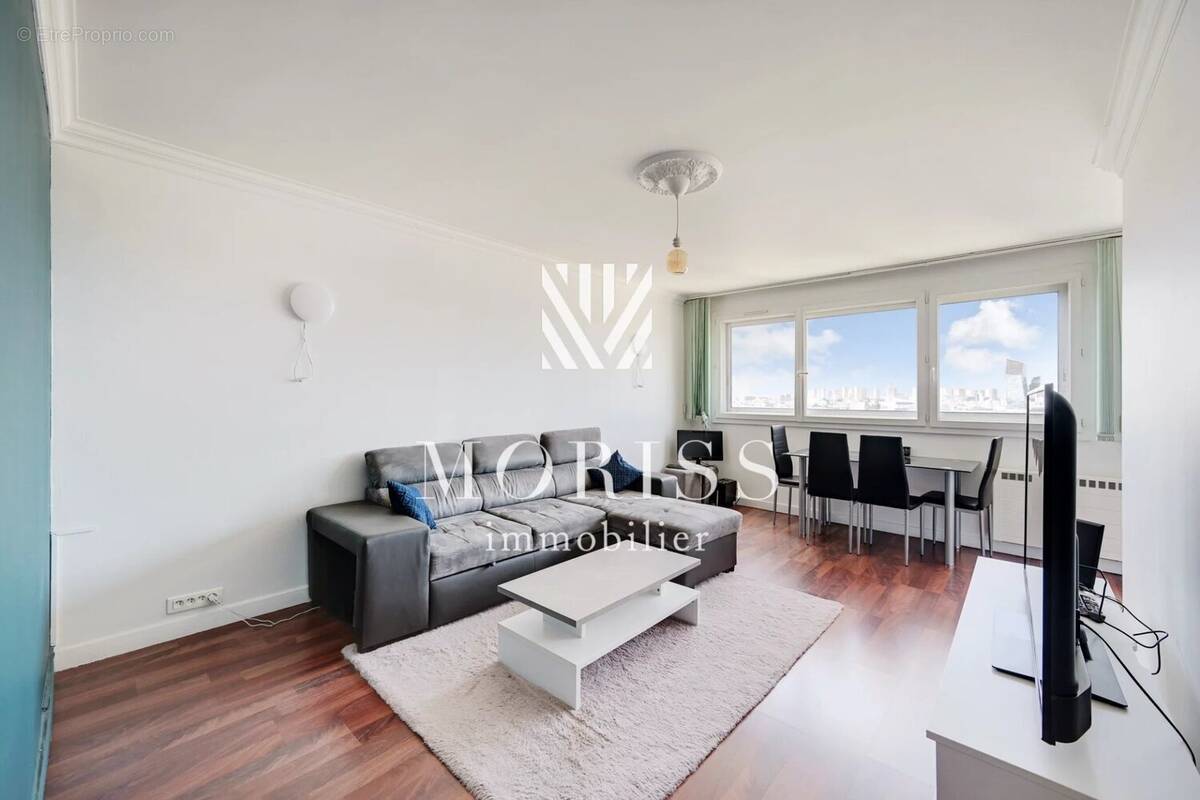 Appartement à CHARENTON-LE-PONT