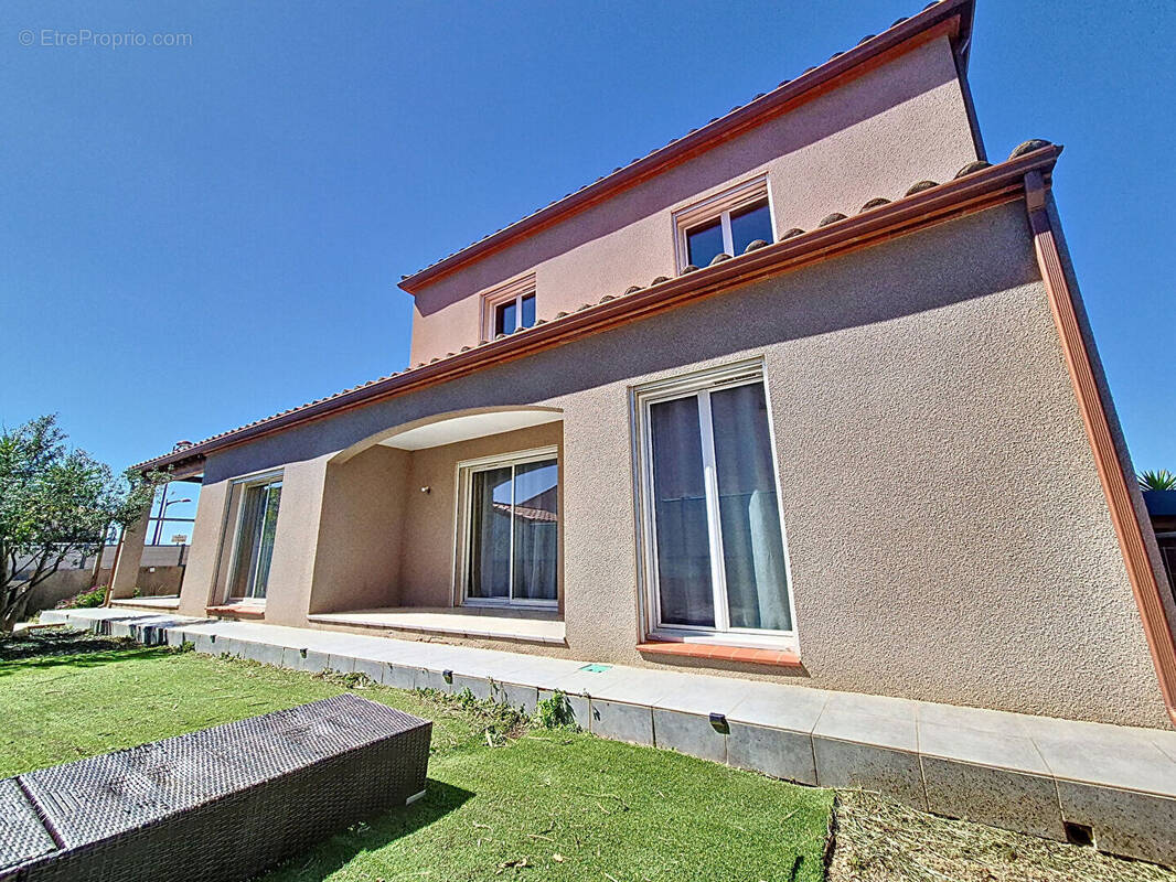 Maison à BROUILLA