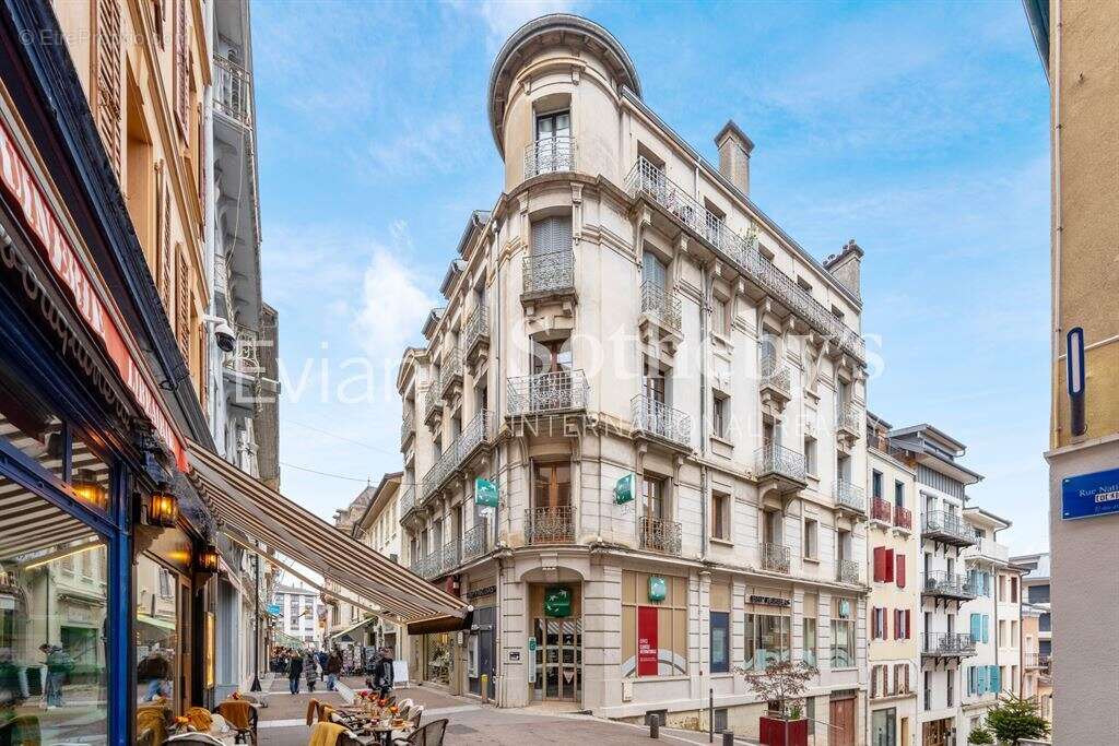 Appartement à EVIAN-LES-BAINS