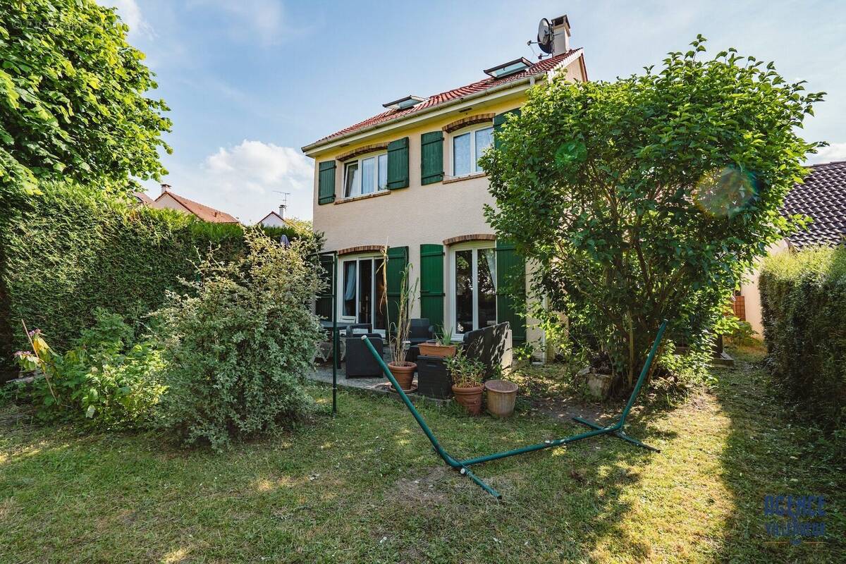 Maison à VILLEPREUX