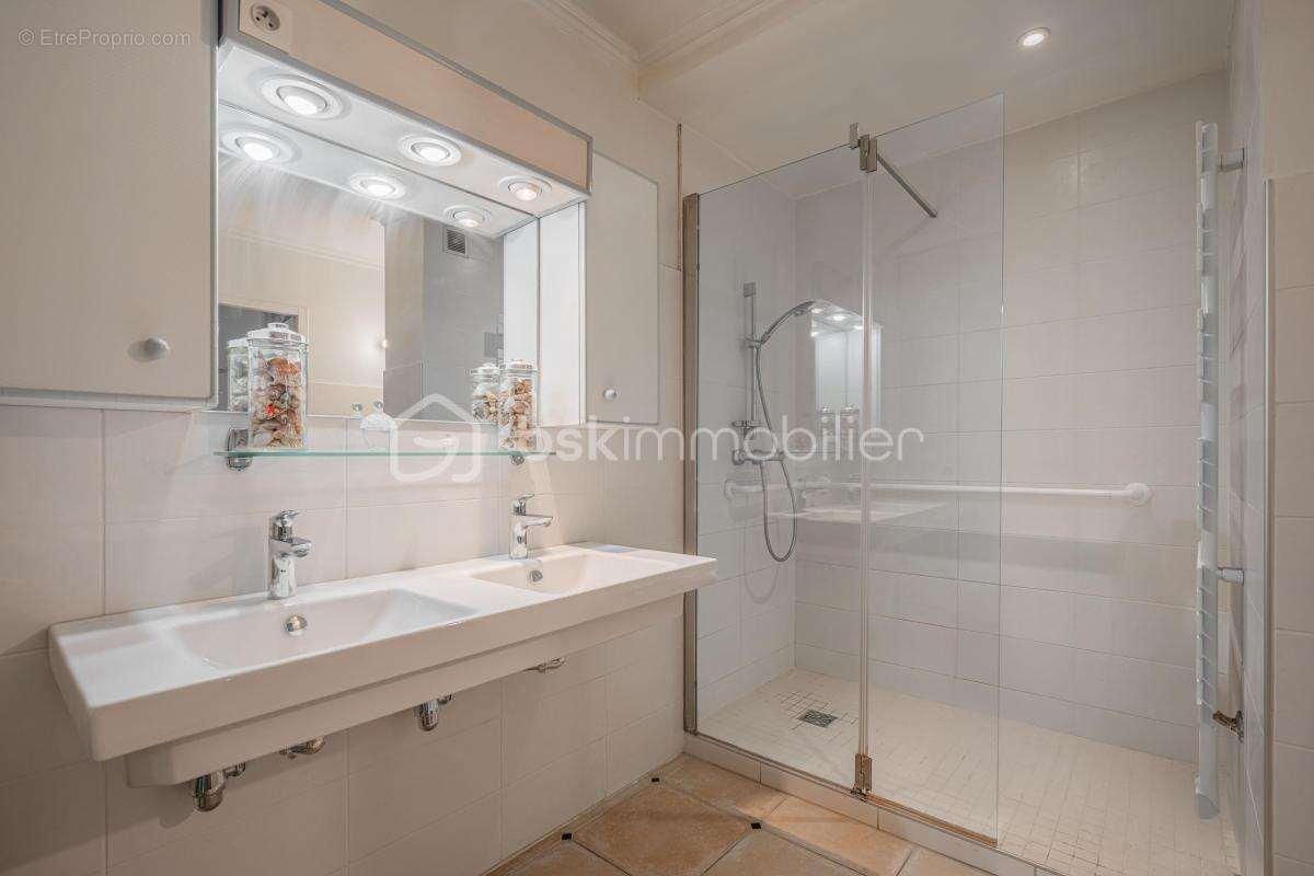 Appartement à ECHIROLLES