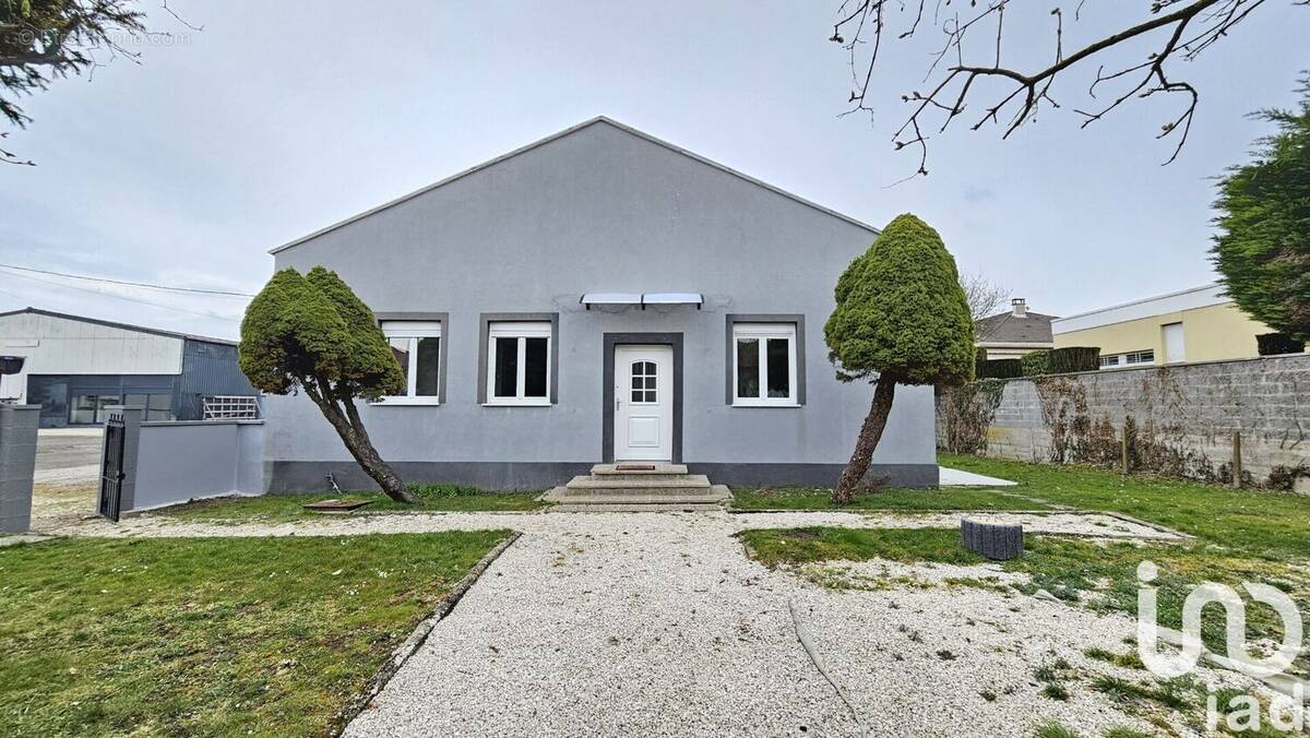 Photo 1 - Maison à BOUZONVILLE