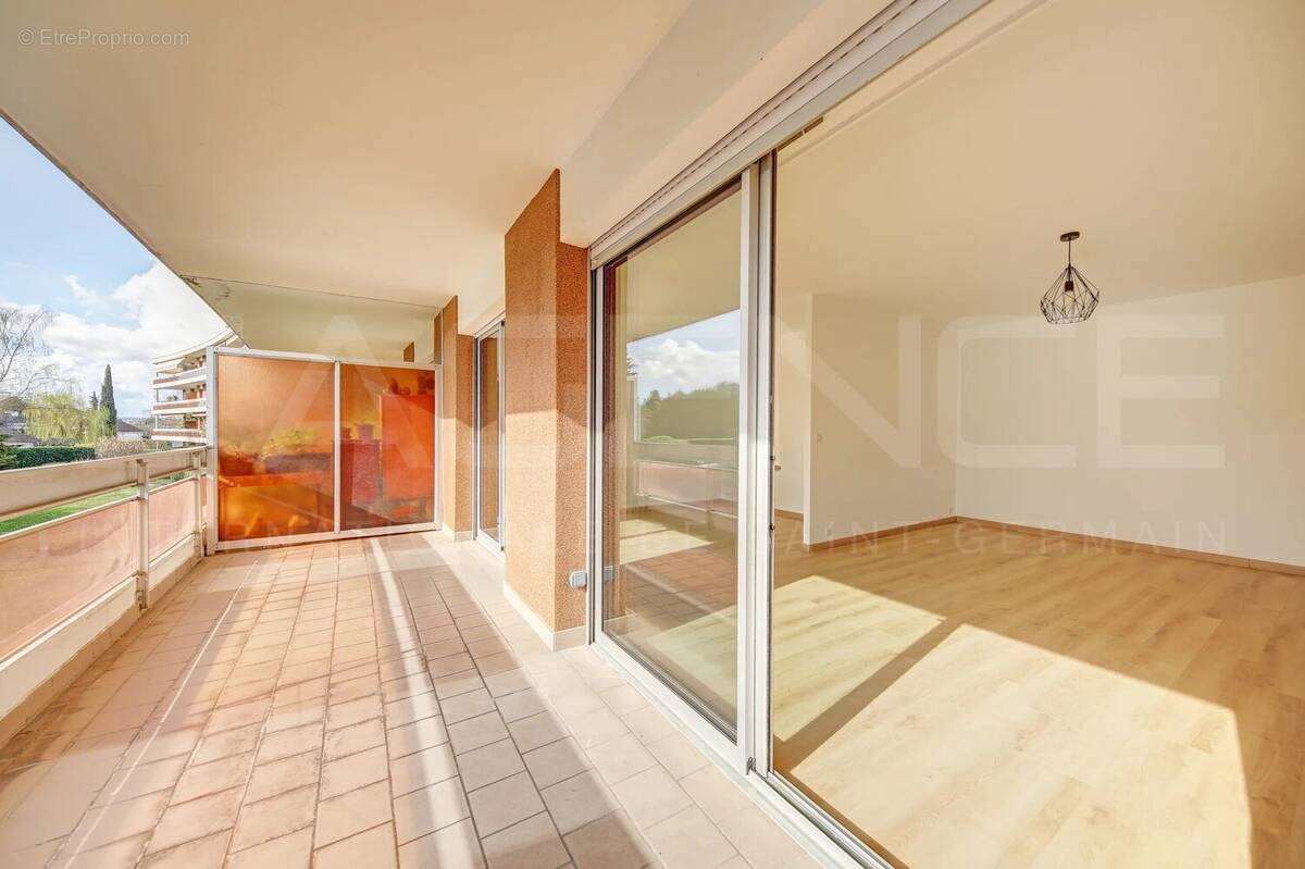 Appartement à CHAMBOURCY