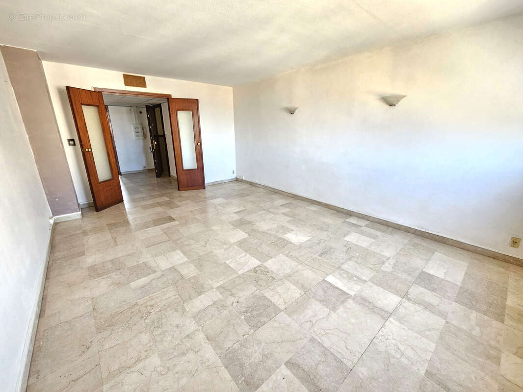 Appartement à HYERES