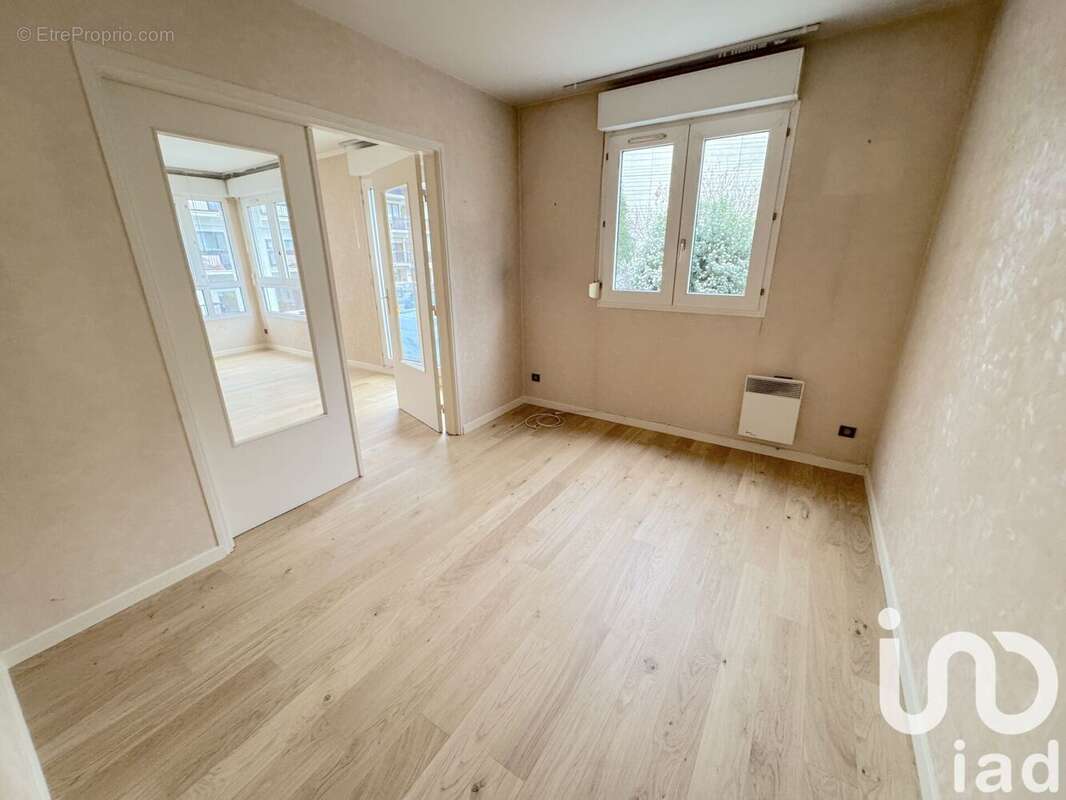 Photo 6 - Appartement à PARIS-19E