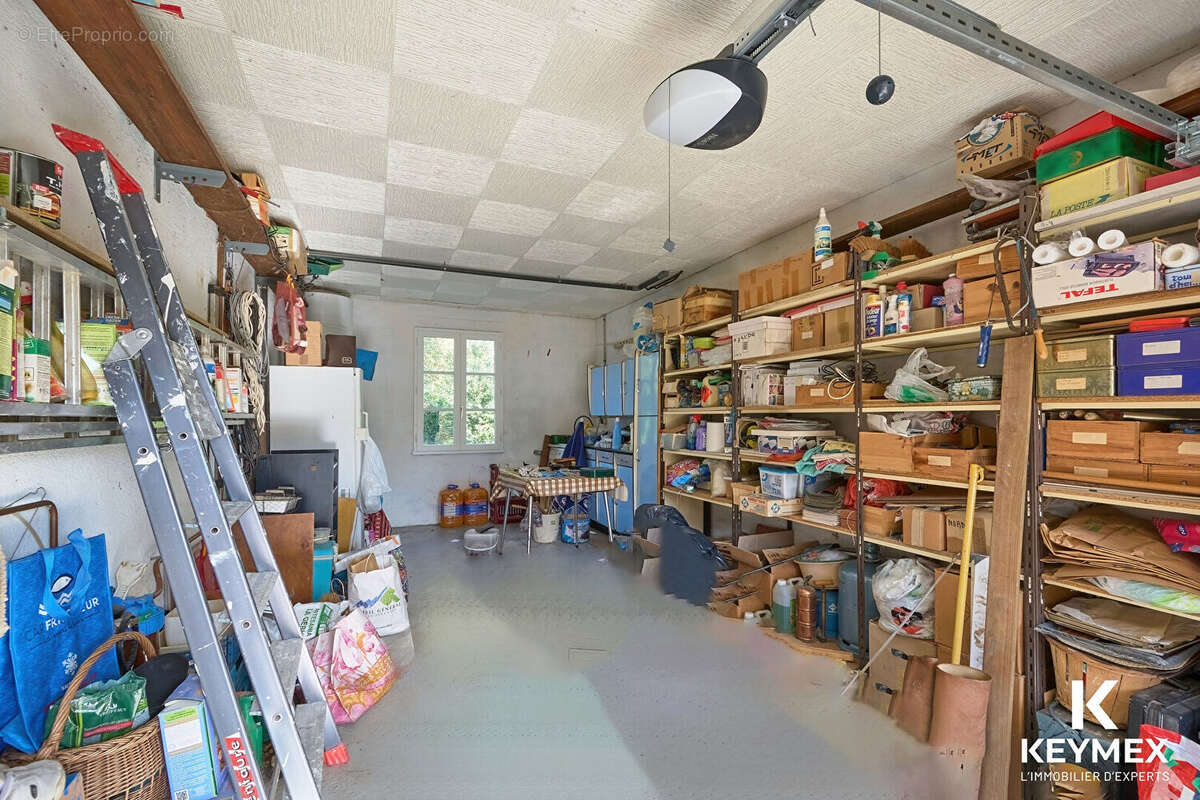 Maison à ENNERY