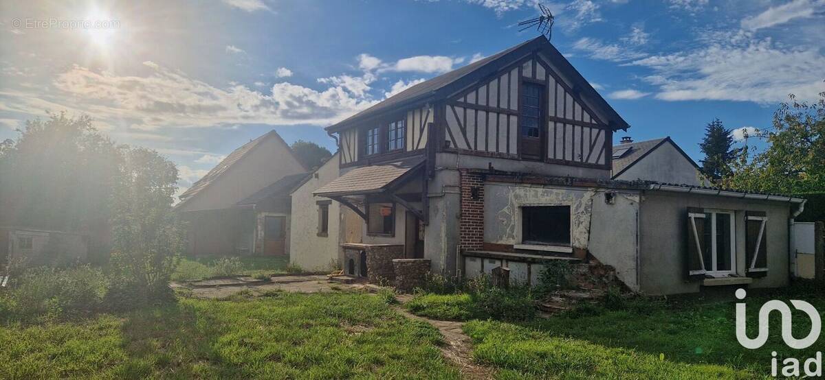 Photo 1 - Maison à CHUISNES