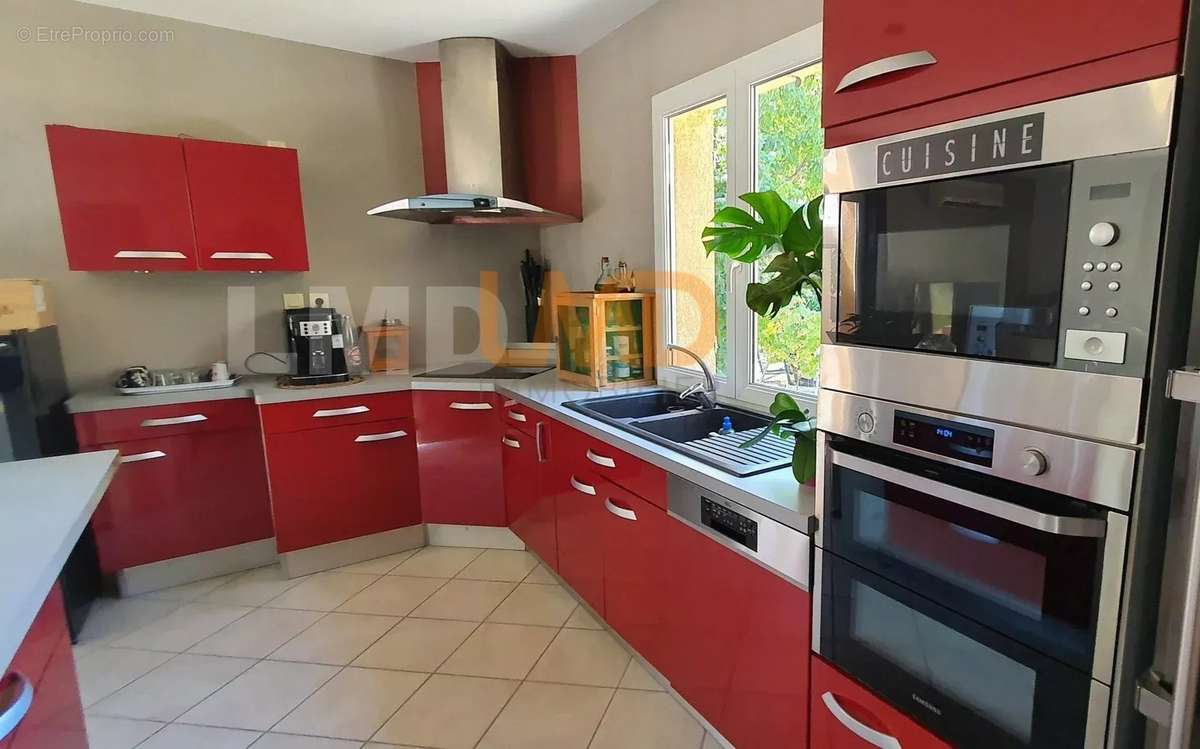 Maison à MONCLAR-DE-QUERCY