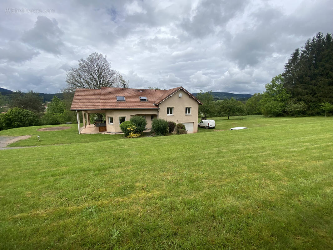 Maison à NAYEMONT-LES-FOSSES