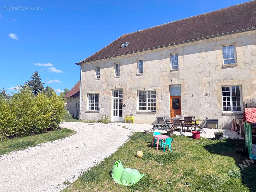 Maison à CHARS