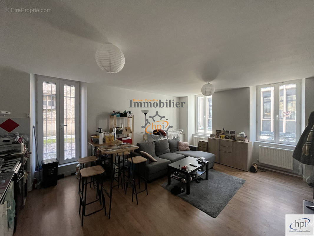 Appartement à SAINT-AFFRIQUE