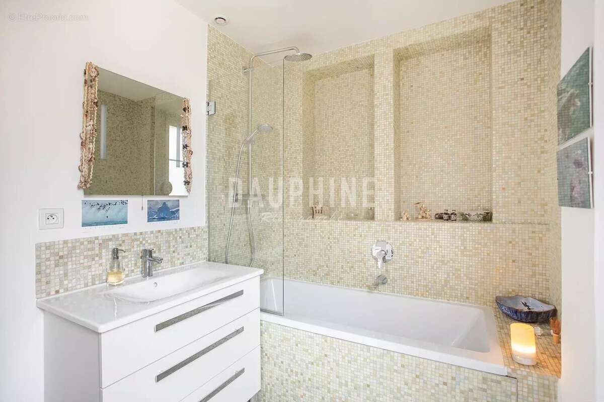 Appartement à PARIS-6E