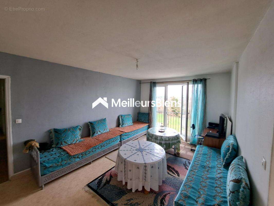 Appartement à LA CHAPELLE-SAINT-LUC