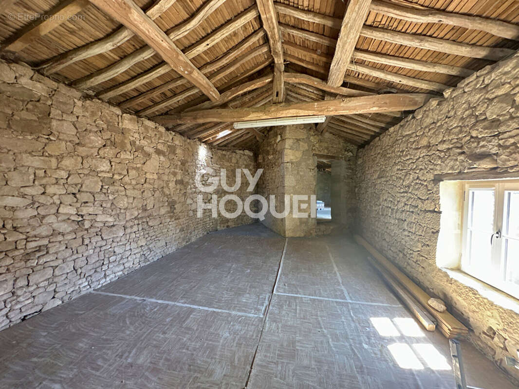 Maison à MERVENT
