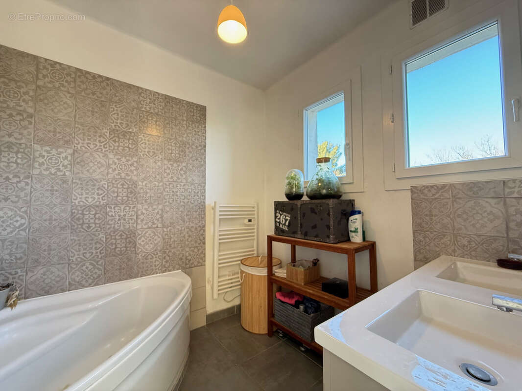 Appartement à LA GARDE