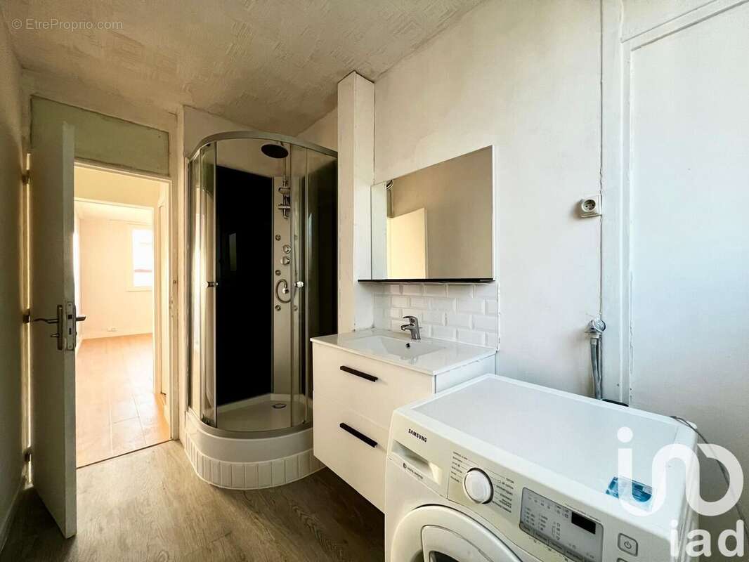 Photo 7 - Appartement à CHOISY-LE-ROI