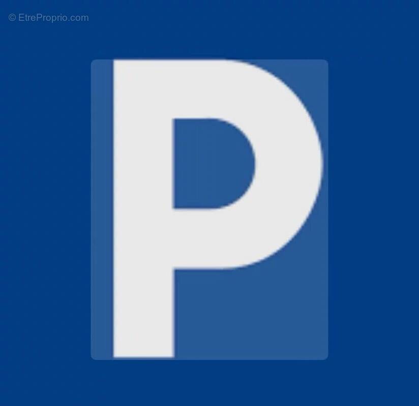 Parking à PARIS-17E