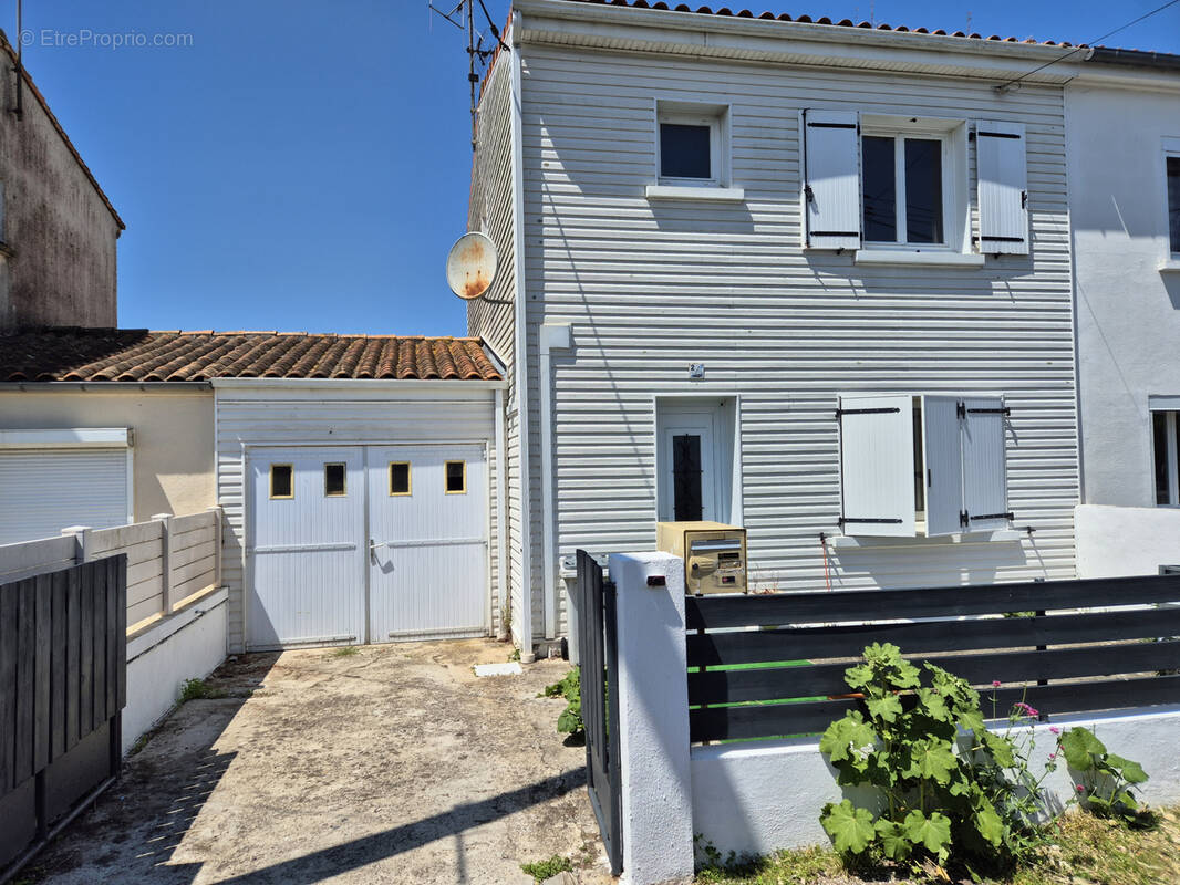 Maison à FOURAS