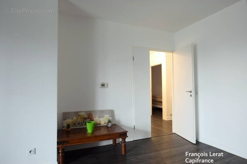Appartement à L&#039;ILE-SAINT-DENIS