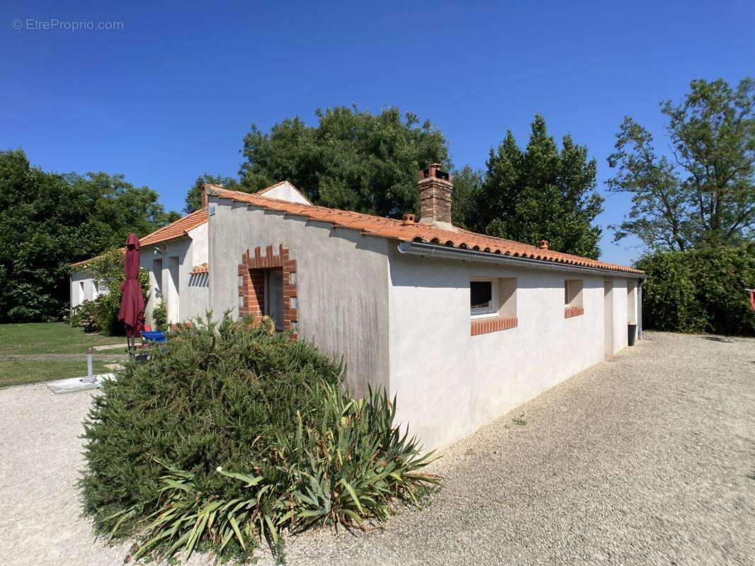 Maison à NOTRE-DAME-DE-RIEZ