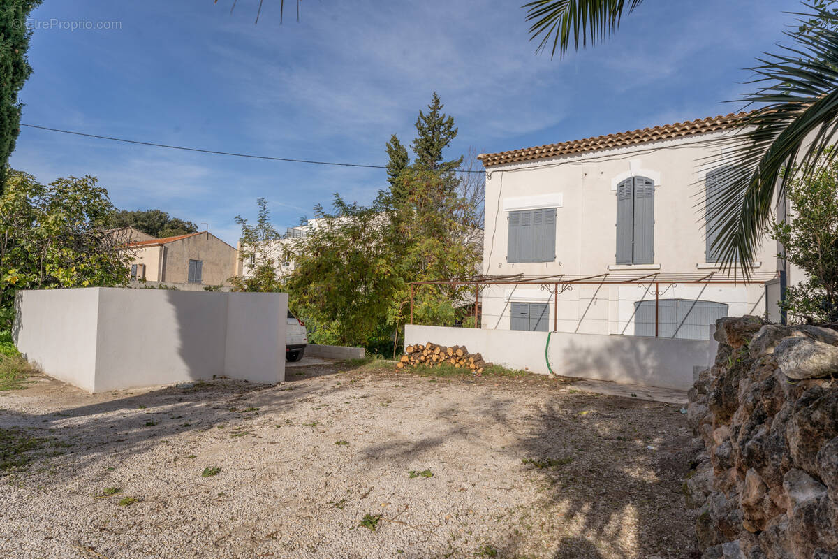 Maison à MARSEILLE-12E