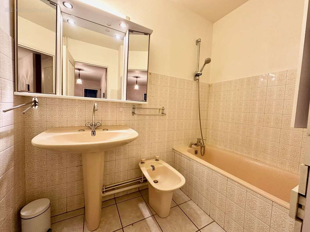 Appartement à ECHIROLLES