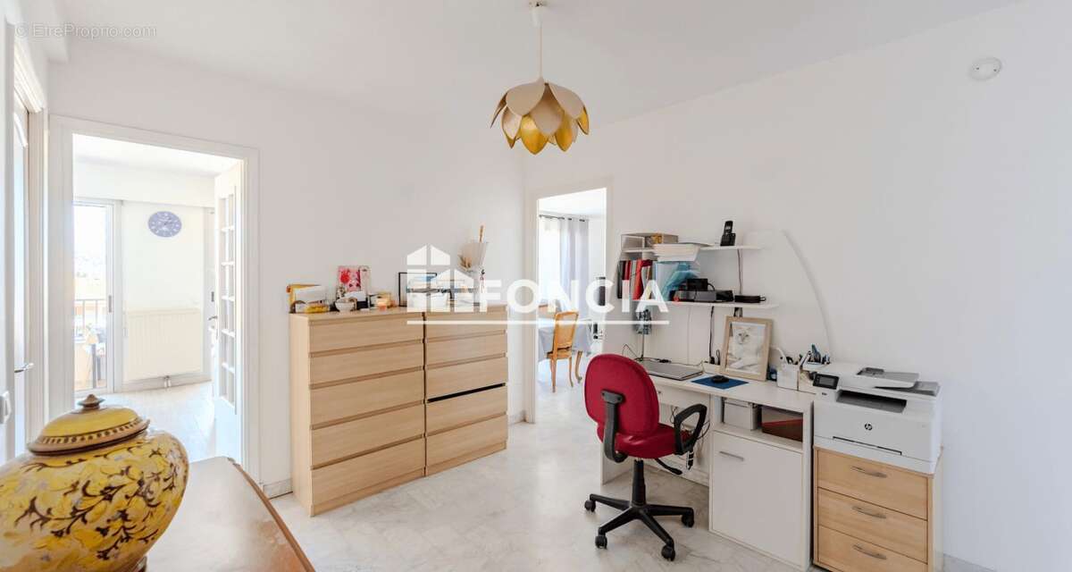Appartement à HYERES