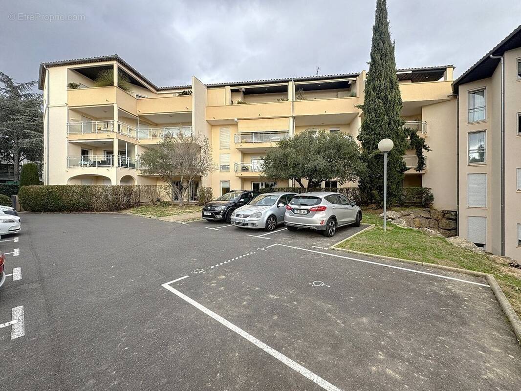Appartement à BEZIERS
