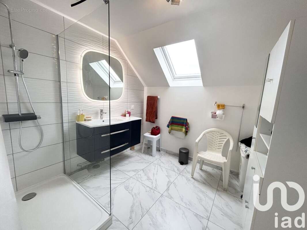Photo 2 - Maison à MAFFLIERS