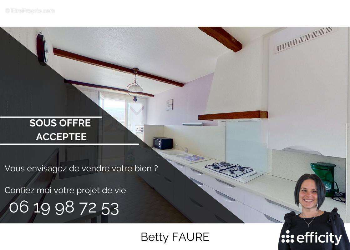 Appartement à LE CHAMBON-FEUGEROLLES