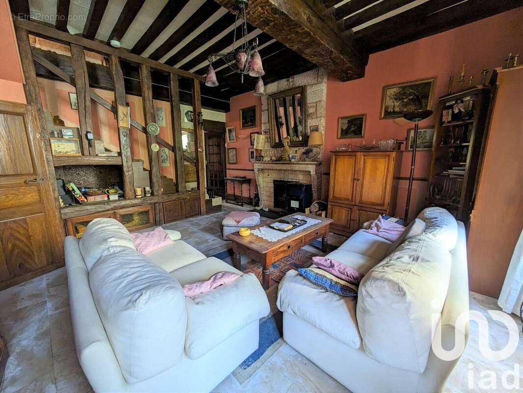 Photo 2 - Maison à ARC-EN-BARROIS