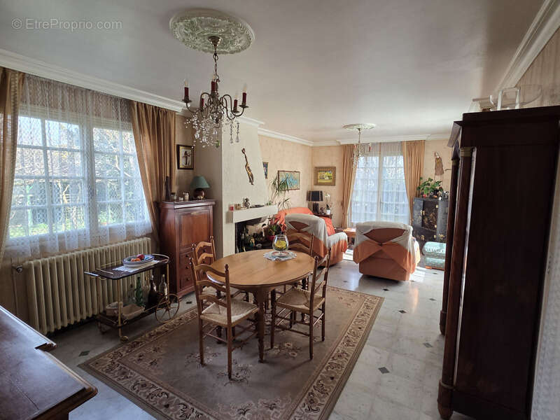 Maison à CENAC