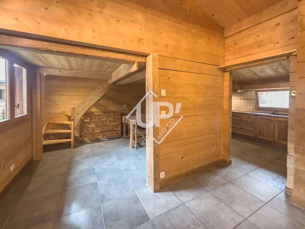 Maison à BONNEVILLE