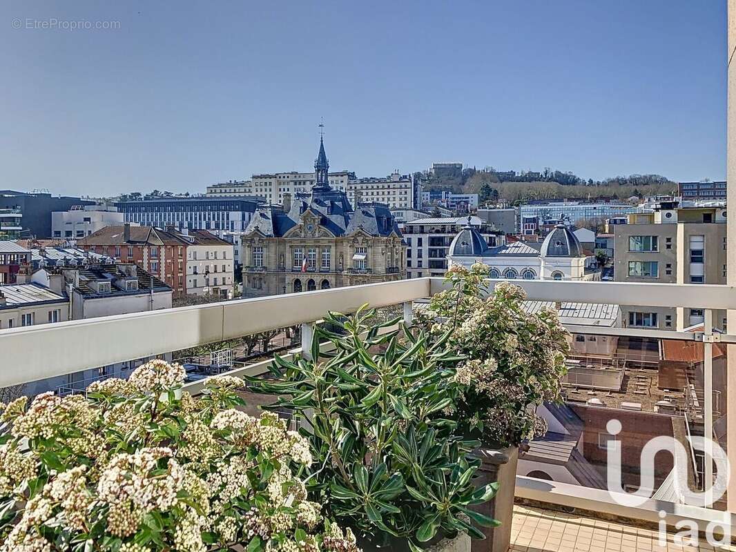 Photo 4 - Appartement à SURESNES
