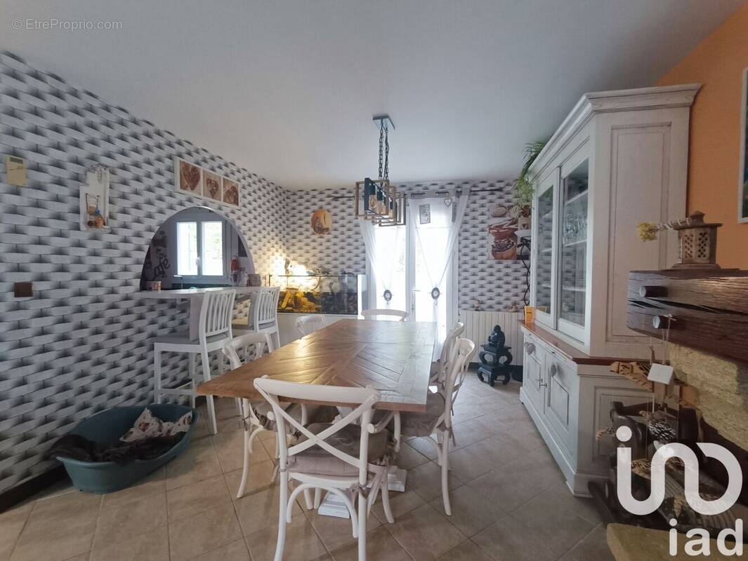 Photo 1 - Maison à CIVIERES