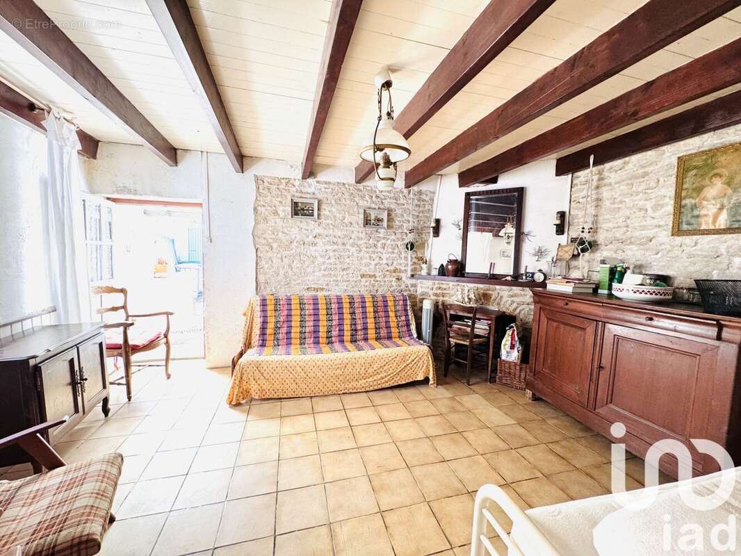 Photo 3 - Maison à LES PORTES-EN-RE