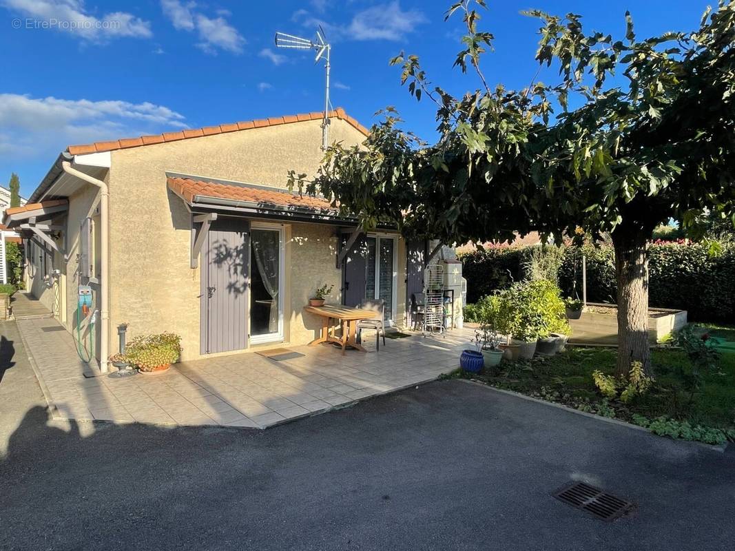 Maison à ROMANS-SUR-ISERE