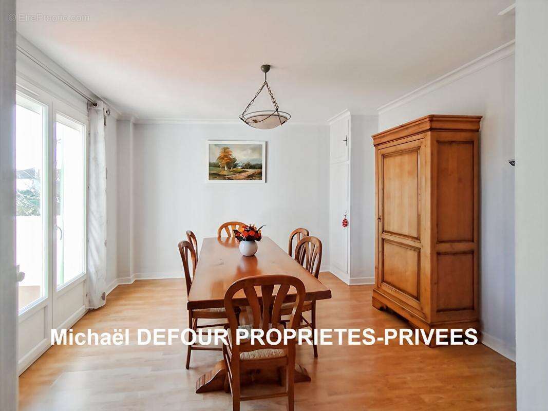 Maison à BAS-EN-BASSET