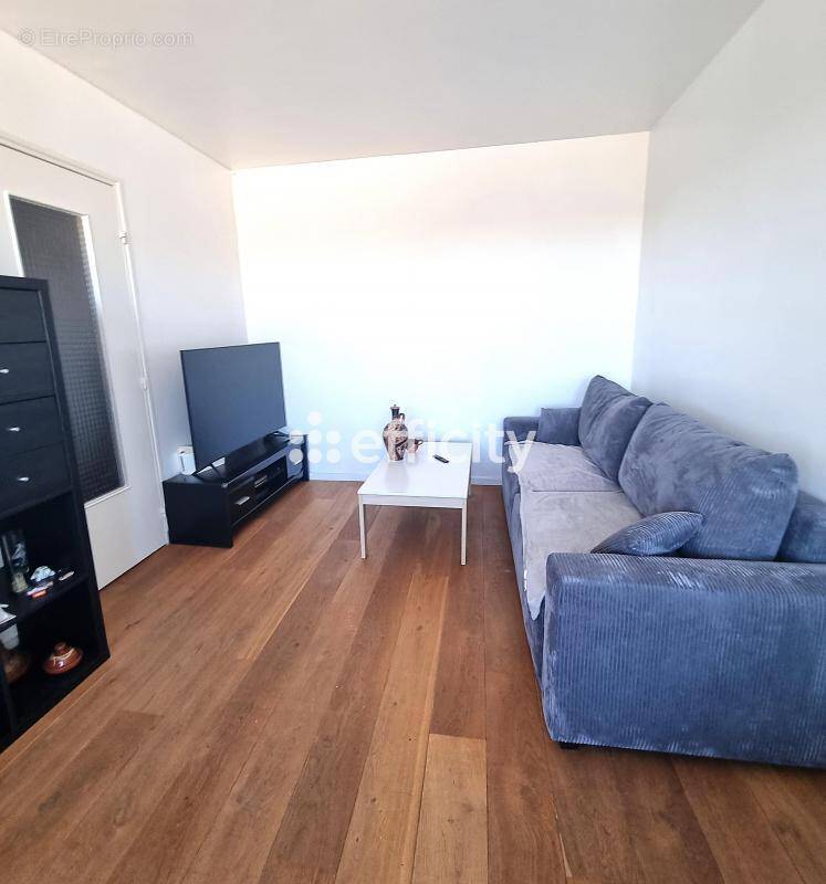 Appartement à WATTIGNIES